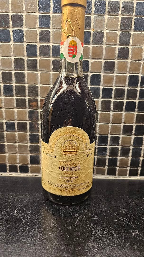 オレムス ベガ・シシリア　トカイアスー 6 プットニョス 1972年貴腐ワイン