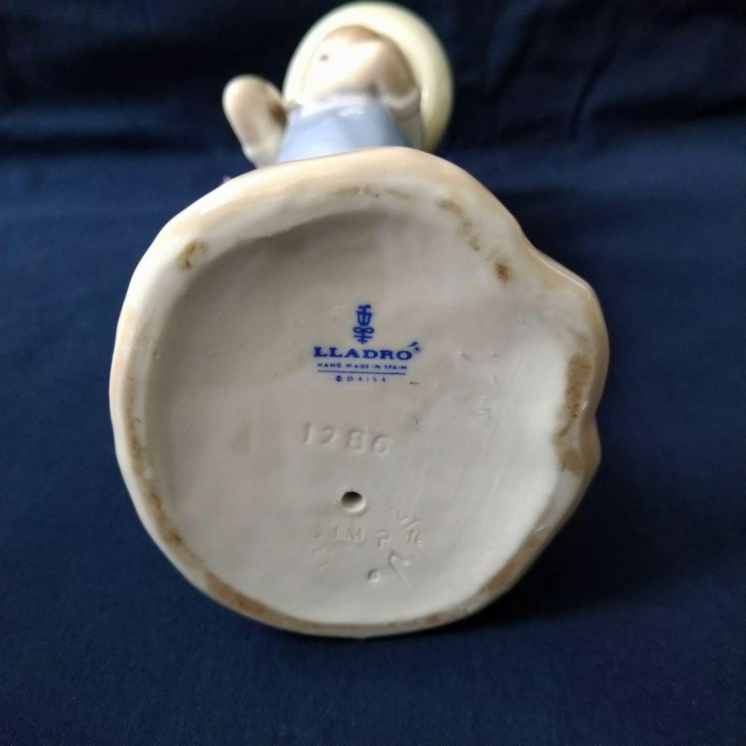 ＊リヤドロのかわいい男の子＊「カゴいっぱいのバラ」＊箱入り