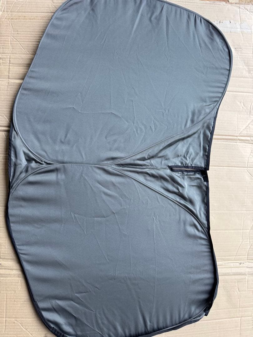 レクサス　ct200h フロントサンシェード