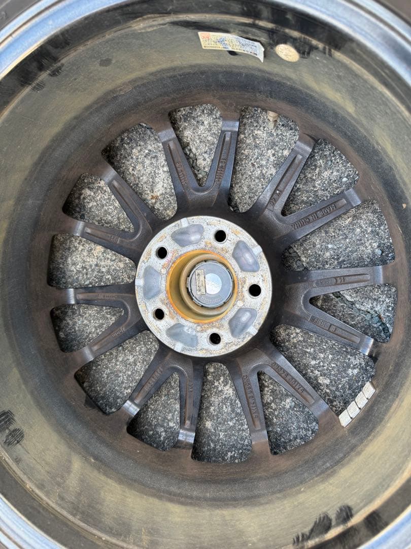 レクサスUXスタッドレスタイヤホイール4本セット