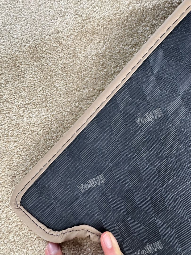 アルファード40系 2列目センターマット ベージュ 新品