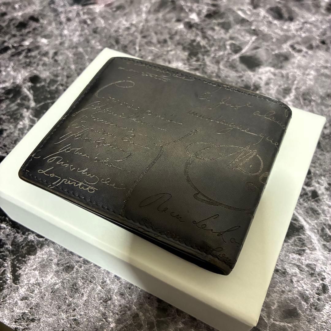 ベルルッティ　財布　最終値下げ！