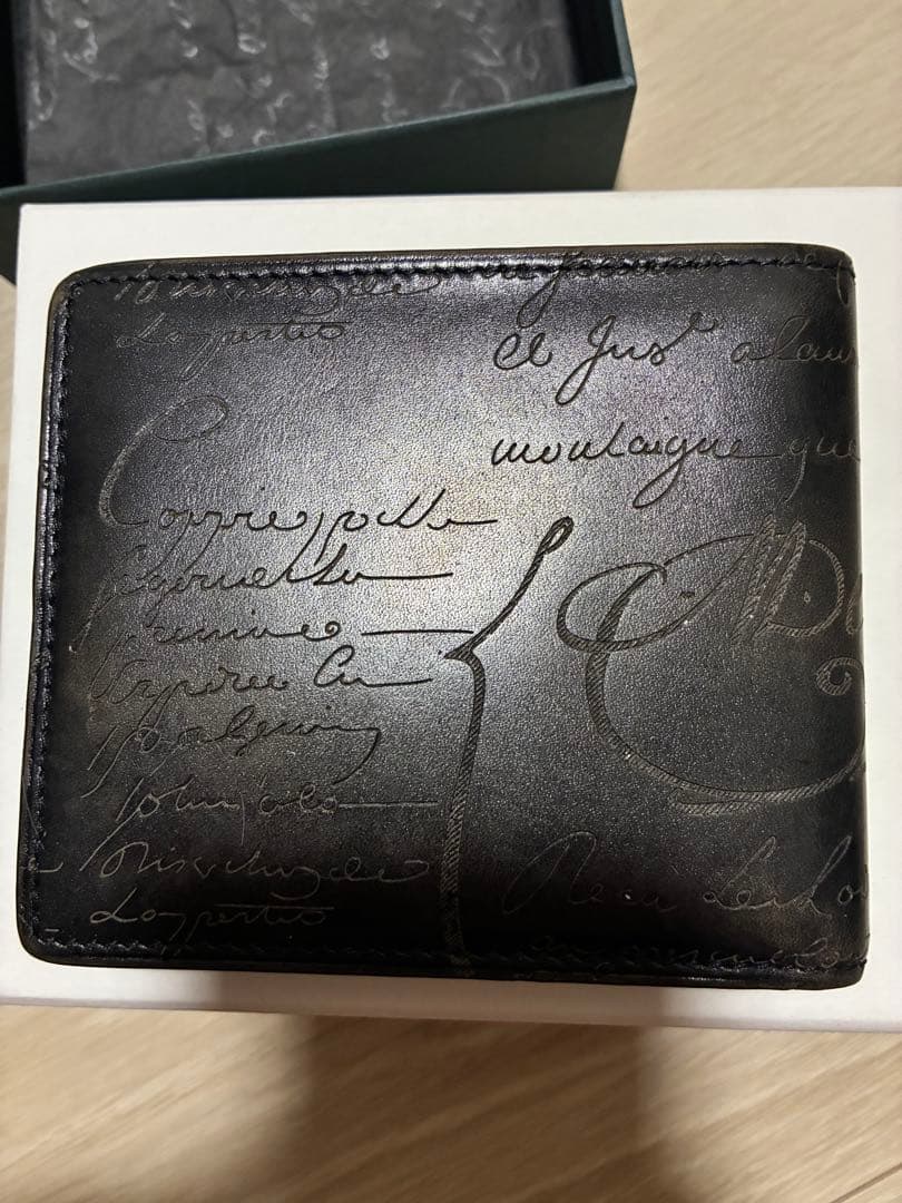 ベルルッティ　財布　最終値下げ！