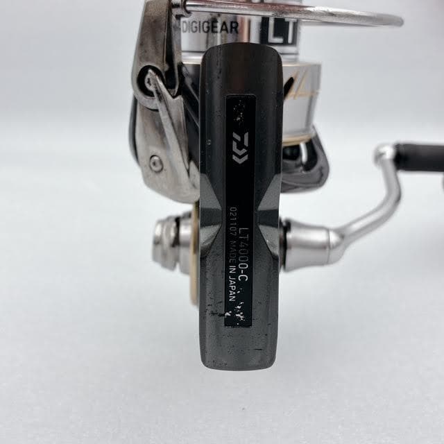 概ね美品✨DAIWA ルビアス LUVIAS LT4000-C スピニングリール