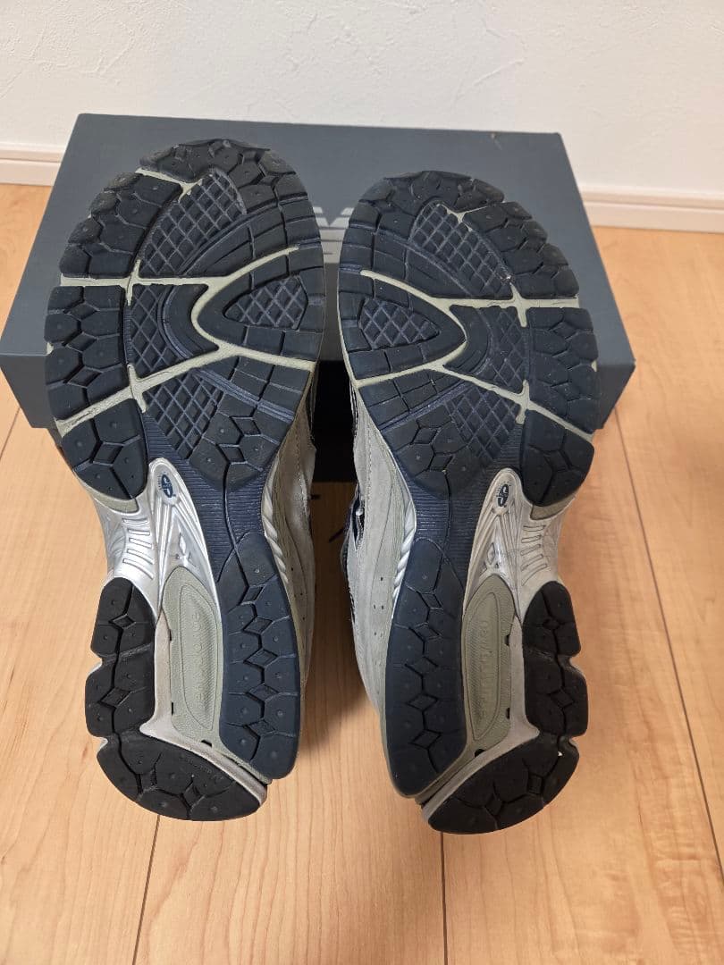 New Balance 2002RA サイズ29.5cm