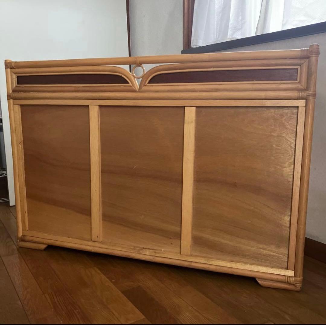 ラタン ガラスキャビネット