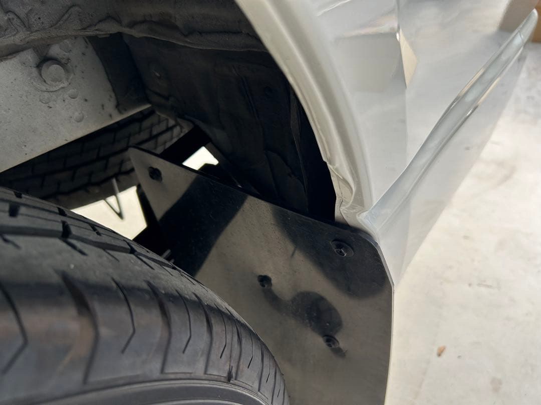 ハイエース TRD マッドフラップ 4枚セット ブラック マッドガード