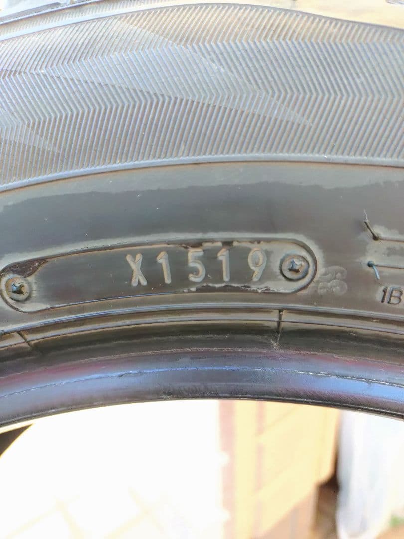 タイヤのみ4本セット　バリ溝 ダンロップ ウインターマックス　205/60R16