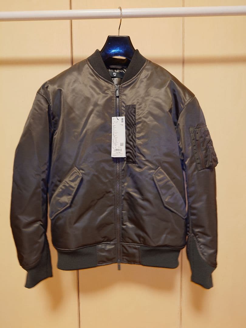 ユニクロ　+J復刻ハイブリッドダウンオーバーサイズMA1　Lサイズ　グレイ