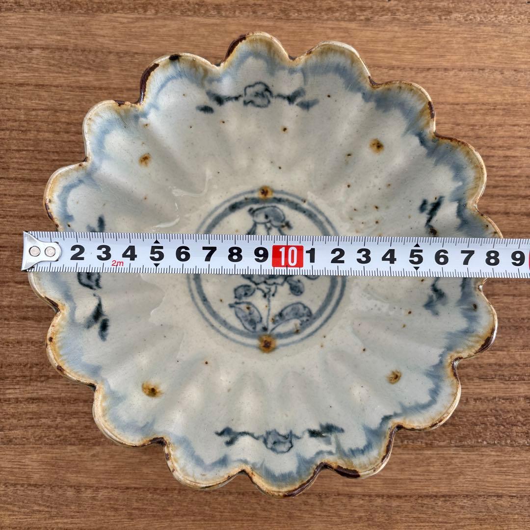 市野吉記さん（コウホ窯）　輪花鉢