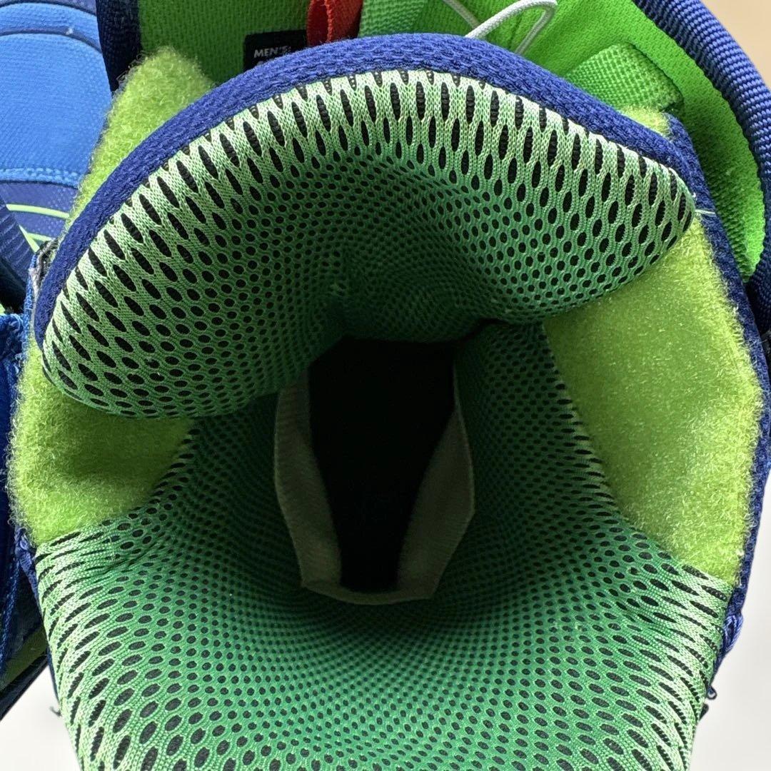 スノーボードブーツ