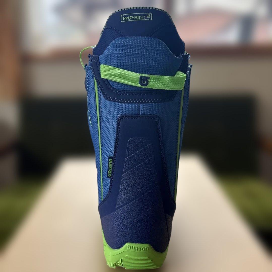 スノーボードブーツ