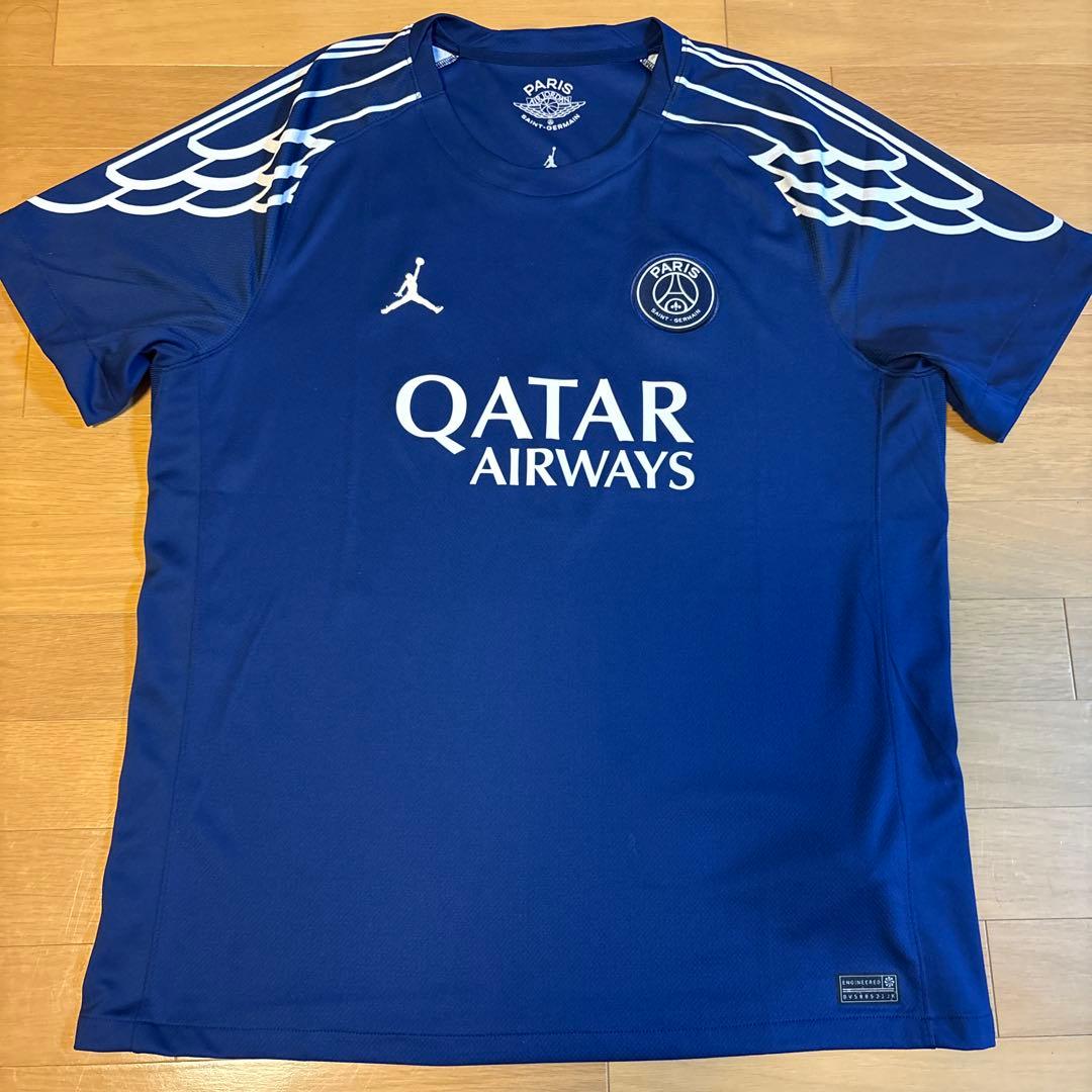 24-25 PSG 4thユニフォーム　クヴァラツヘリア