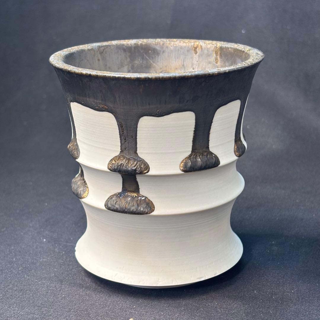 ふぅたけろうポット　ハク