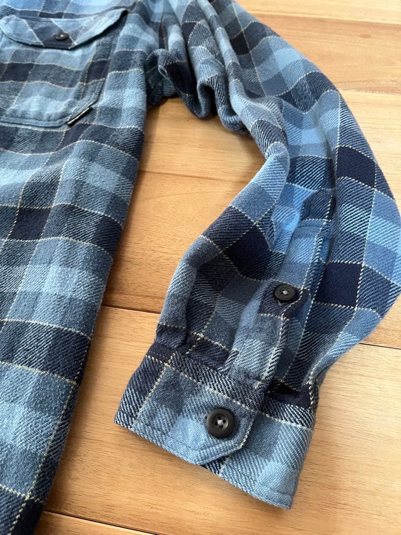 パタゴニア　Made In Rumaniaフィヨルドフランネルシャツ