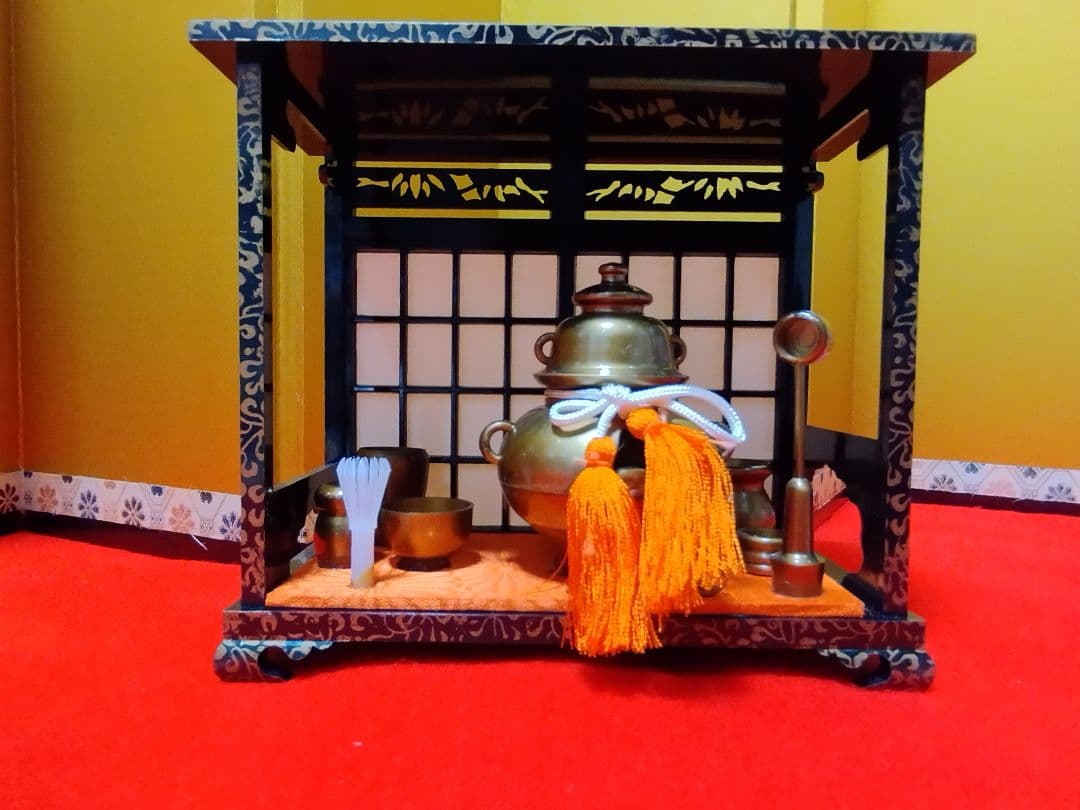 雛人形　雛飾り　嫁入り道具等のセット　極上指定唐草絵蒔付 久月製