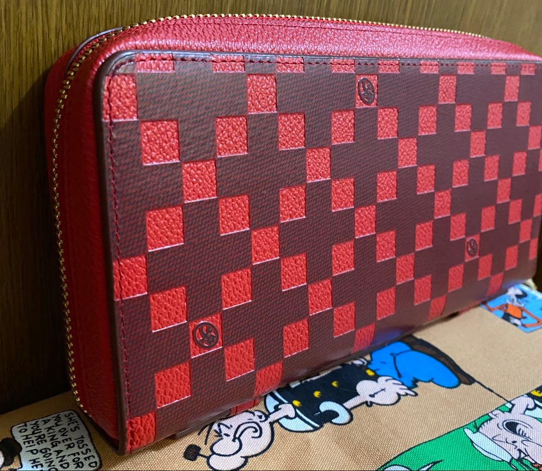 美品カステルバジャック CASTELBAJAC クラー　クラッチバッグ