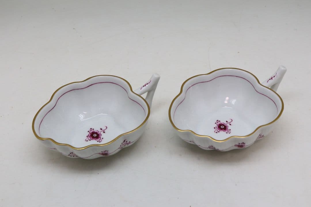 ロイヤルコペンハーゲン　バーガンディ　オープンシュガートレイ　ピンク　金縁　花柄