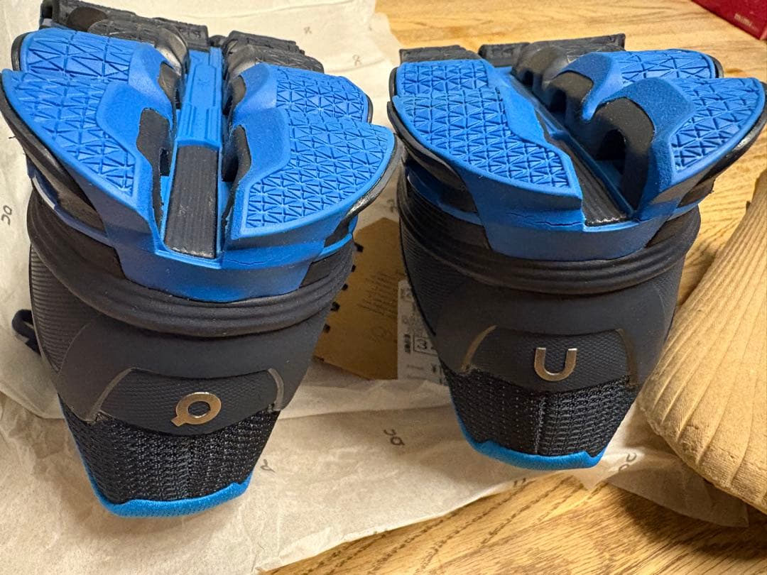 On（オン）メンズ CLOUD ACE 99863 ネイビー色２７cm未使用品