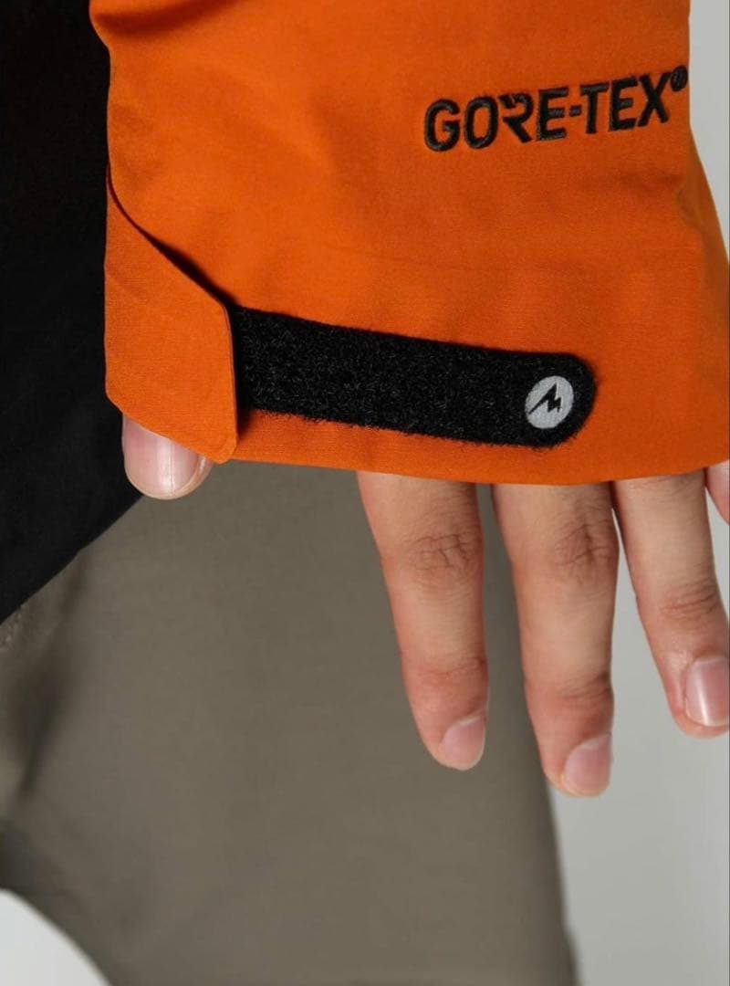 【新品未使用】Marmot マウンテンパーカー オレンジ/黒