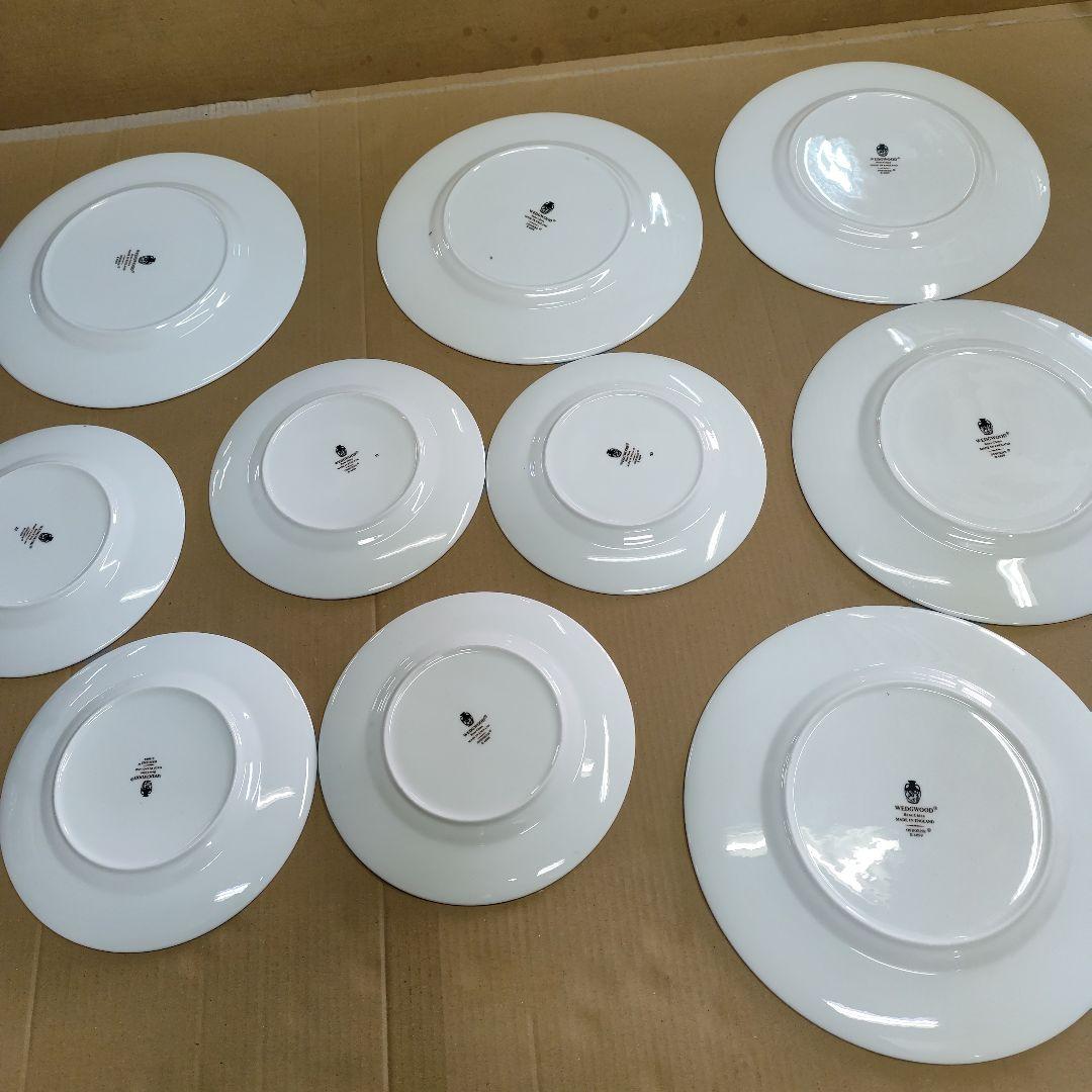 ウェッジウッド　オズボーン　黒壺