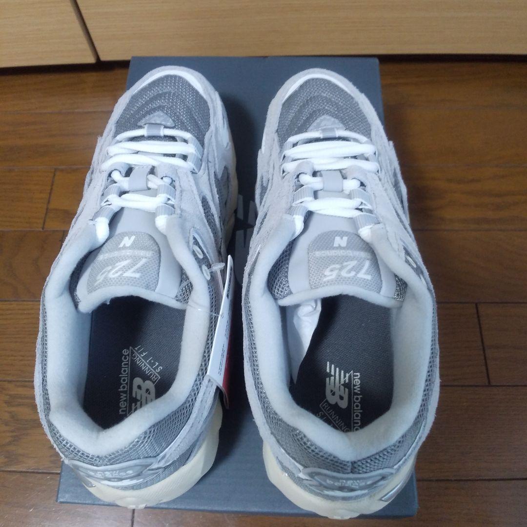 New Balance 725 グレーML725AA 24.5cm