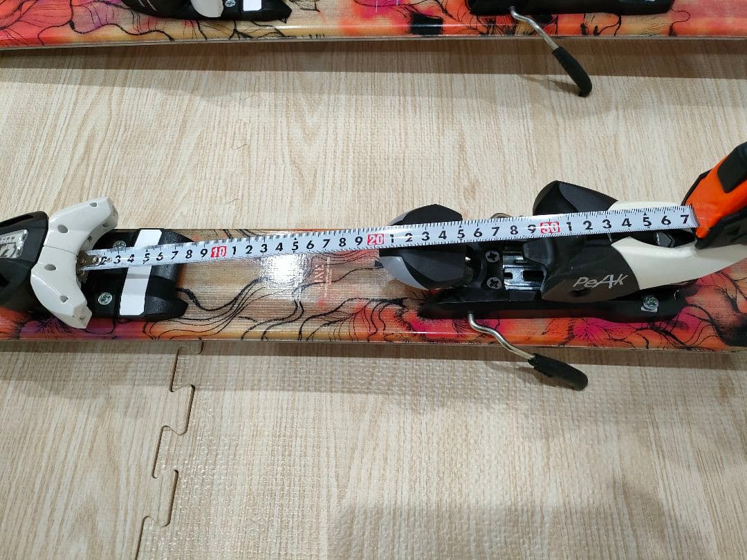 Line 花柄スキー板 ビンディング付き