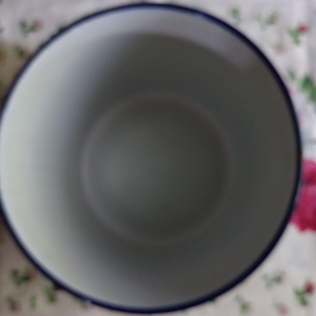 アンティーク ホーロー 琺瑯 ブルー 21cm フラワー缶 ブレッド缶