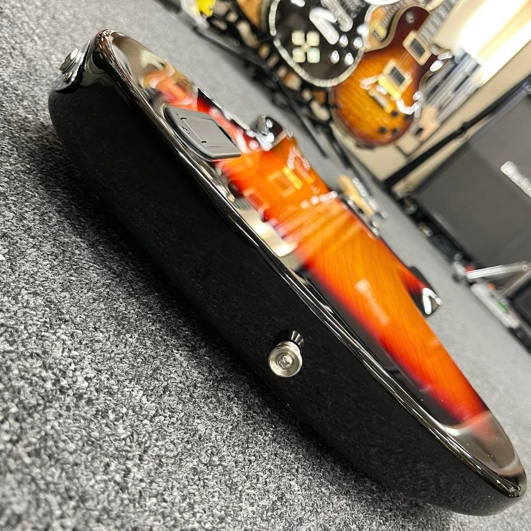 【11300】Bacchus ジャズベースタイプ アクティブ サンバースト