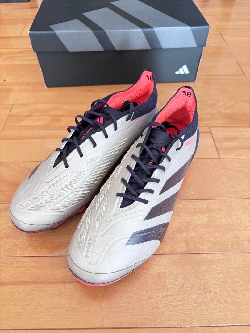 プレデター ELITE HG/AG ジャパン 27.0cm