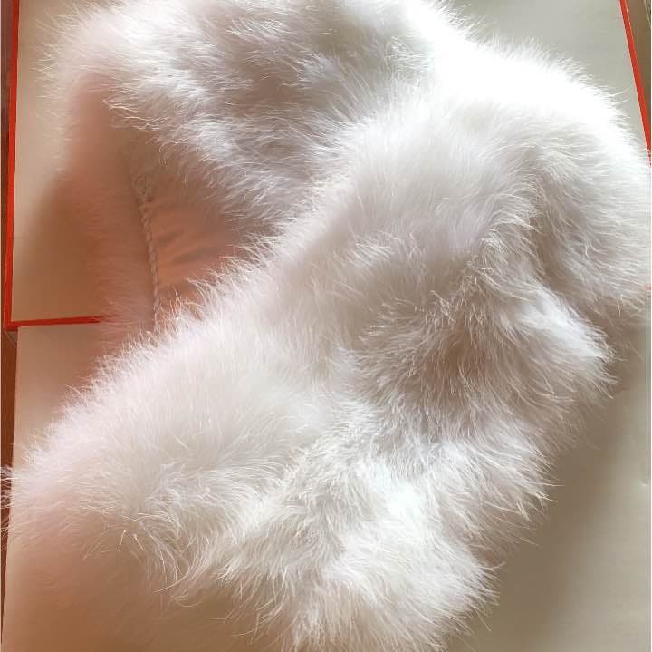 メ300  成人式  手作りの逸品 フェザー・ショール