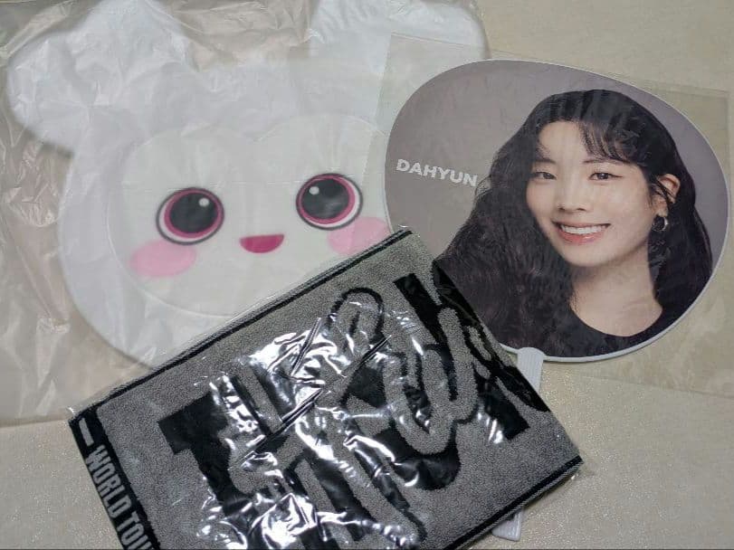 TWICE ダヒョン グッズ （うちわカバー・うちわ・タオル）