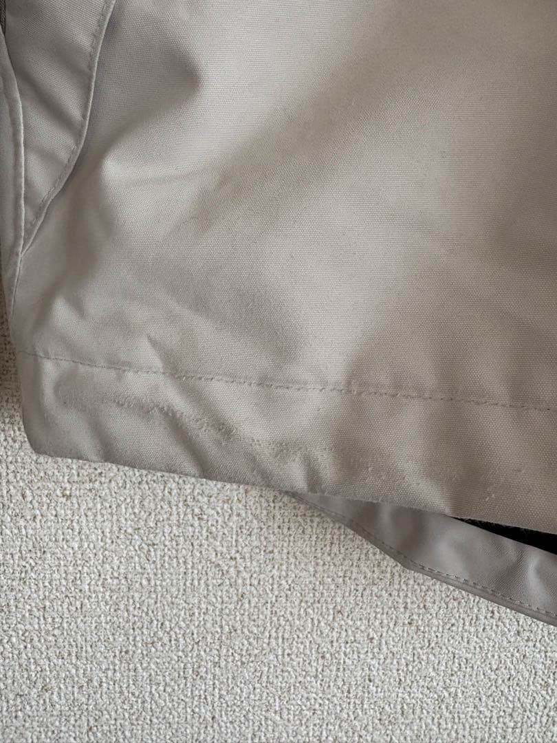 あいAIRBLASTER STAY WILDパーカー グレー/ホワイト M