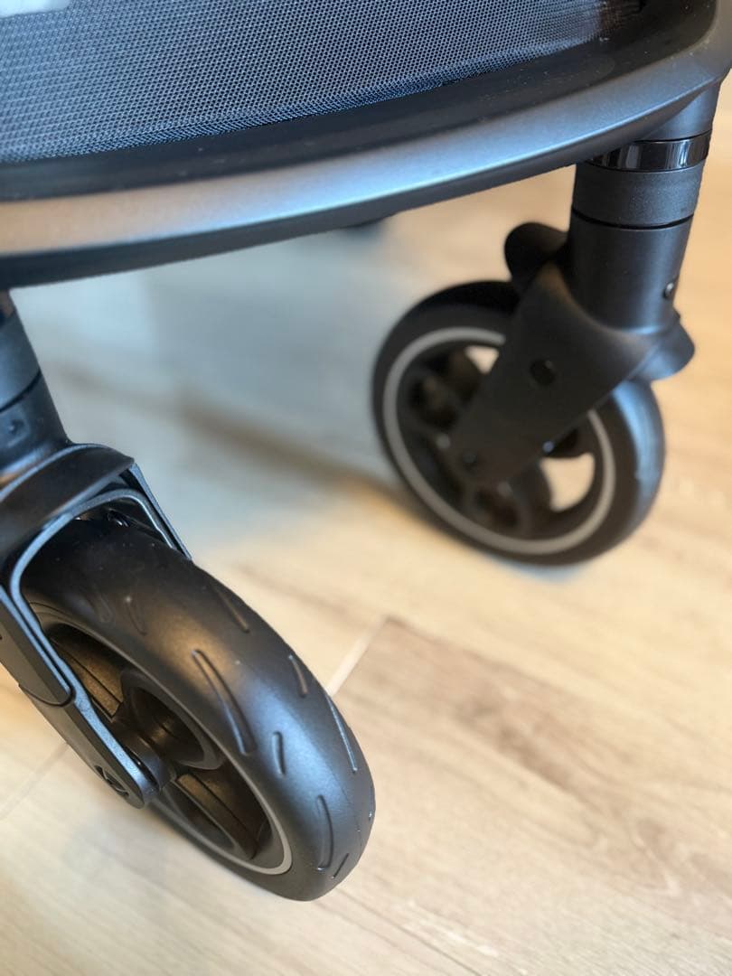 【大幅値下】TAVO Maeve(メイヴ) 3in1 Sサイズ　ペットカート