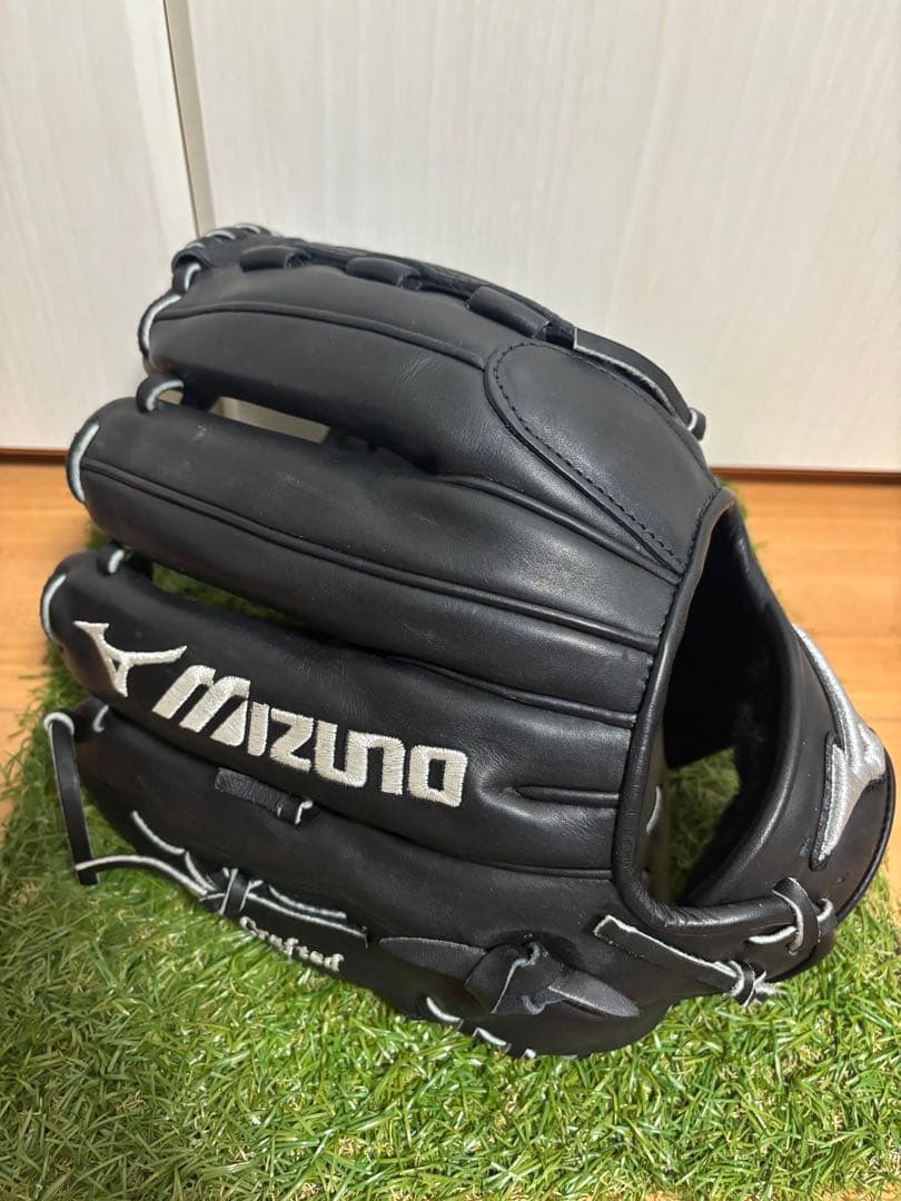 プロ支給品　実使用　サイ・ヤング賞　クルバー　ミズノプロ 投手　プラチナロゴ