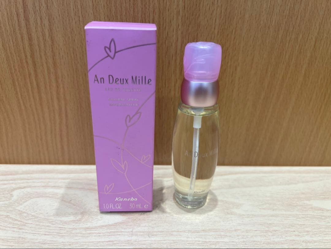1 カネボウ アンドゥミル オードトワレ スプレイ