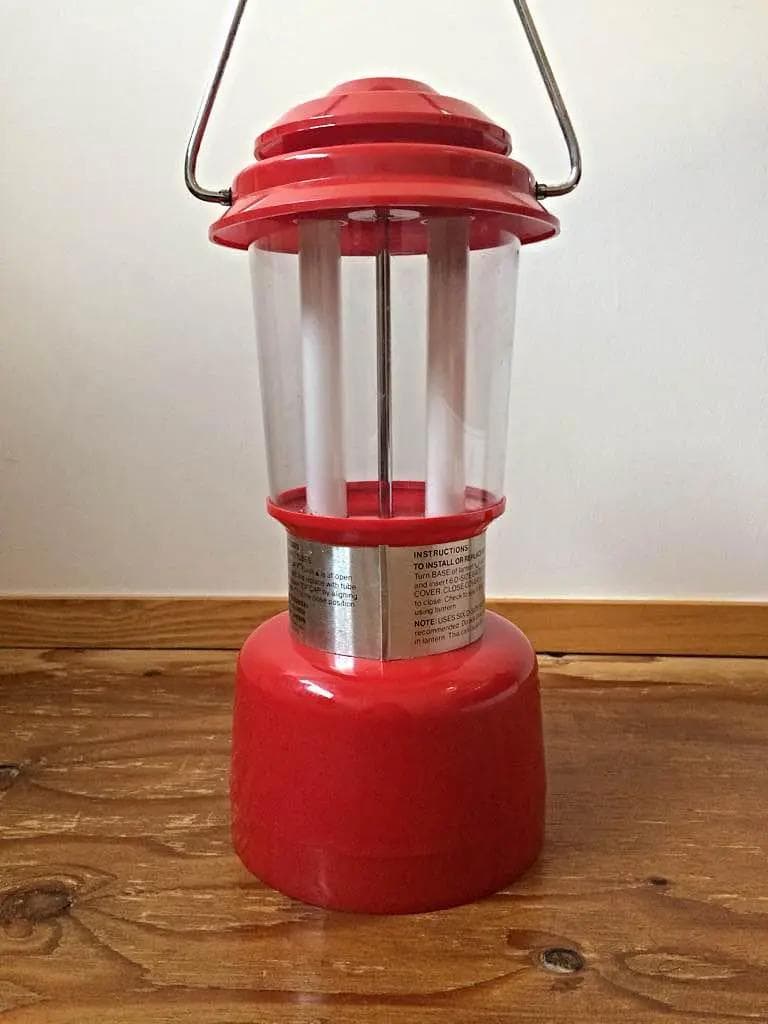 Coleman 蛍光灯ランタン　赤