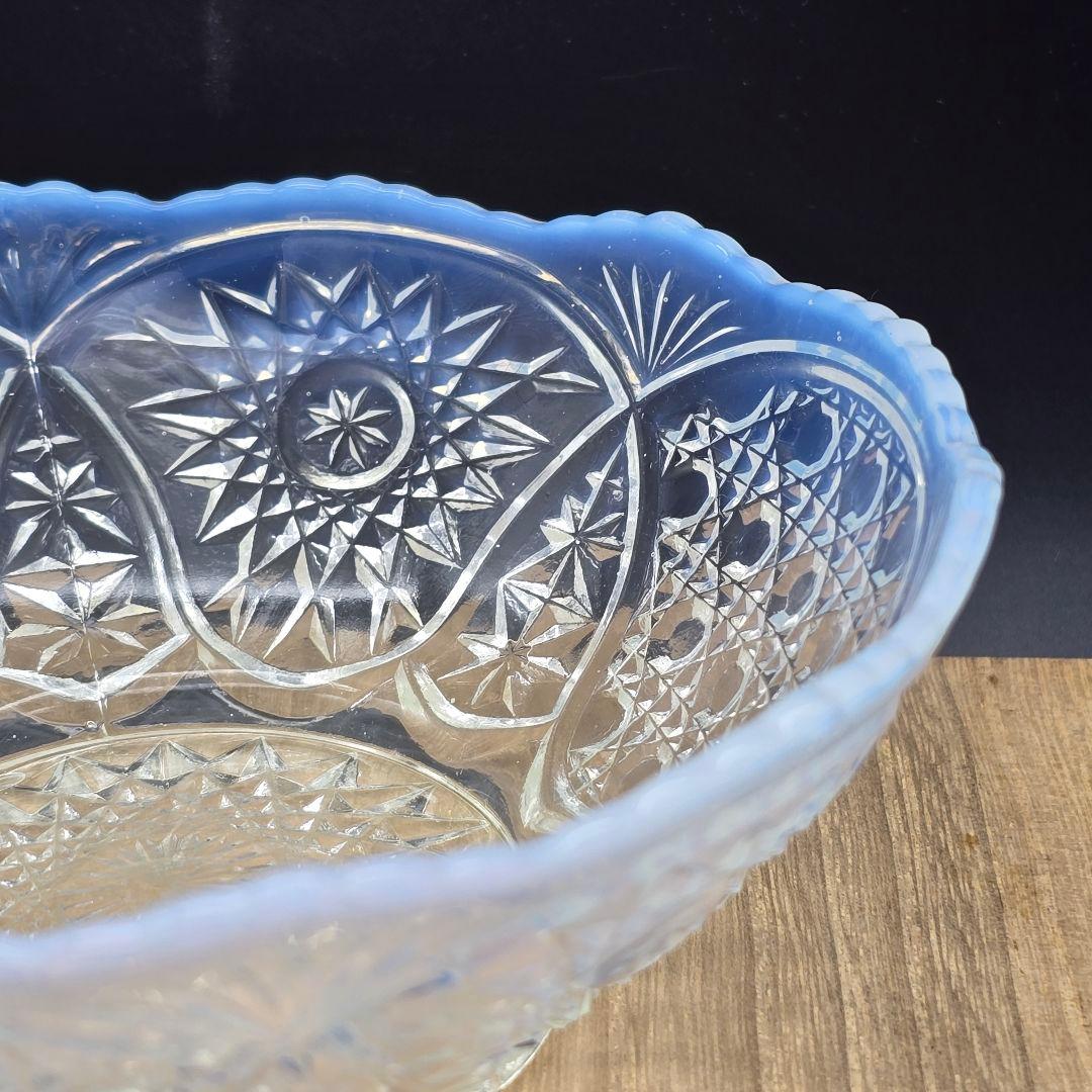 【骨董】大正ガラス 乳白色 小鉢 3個 時代もの