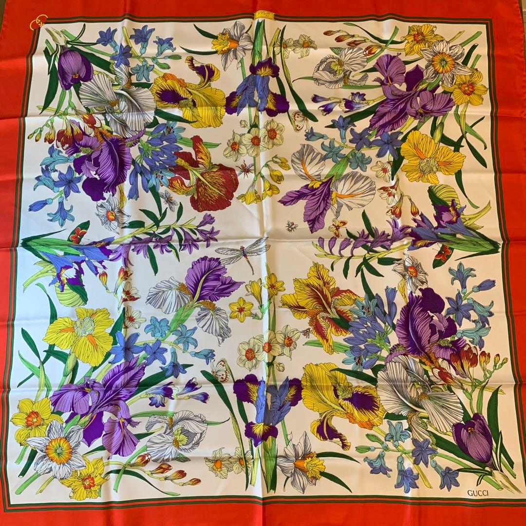グッチ　GUCCI フローラ　アイリス　シルクスカーフ　花柄　ビンテージ　赤　虫