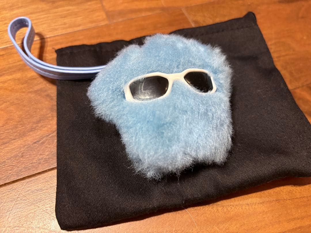 VERSACE　メドゥーサふわふわ ヒョンジン着用