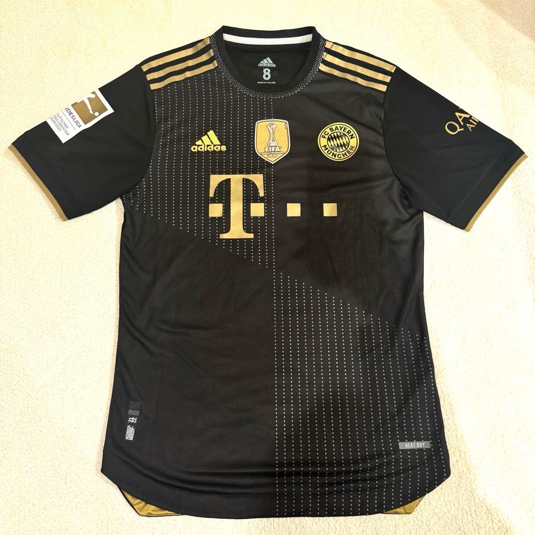 FCバイエルン・ミュンヘン #9レヴァンドフスキ アウェイジャージ