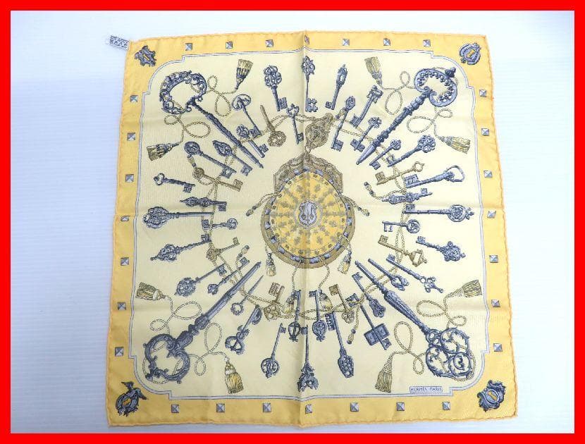 HERMES エルメス スカーフ mム136