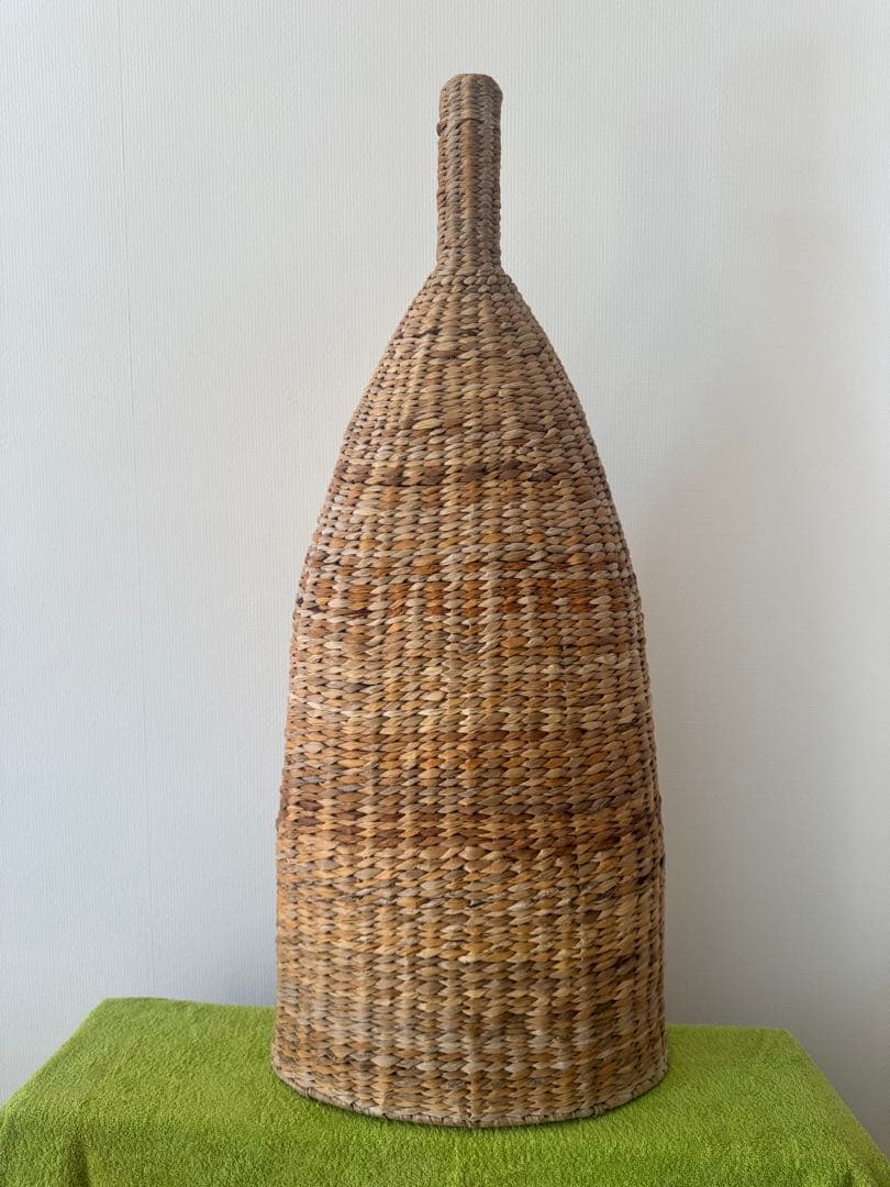 花器　フラワースタンド　フロアスタンド 　天然素材 円錐形 ナチュラルブラウン