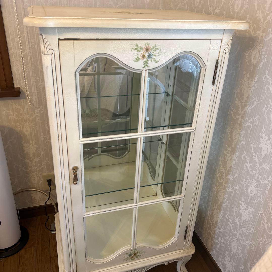 ロココ調　キャビネット　照明付美品　引取り限定品