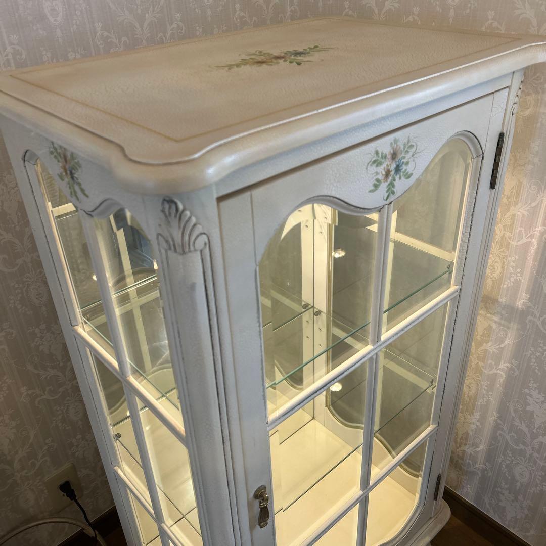 ロココ調　キャビネット　照明付美品　引取り限定品