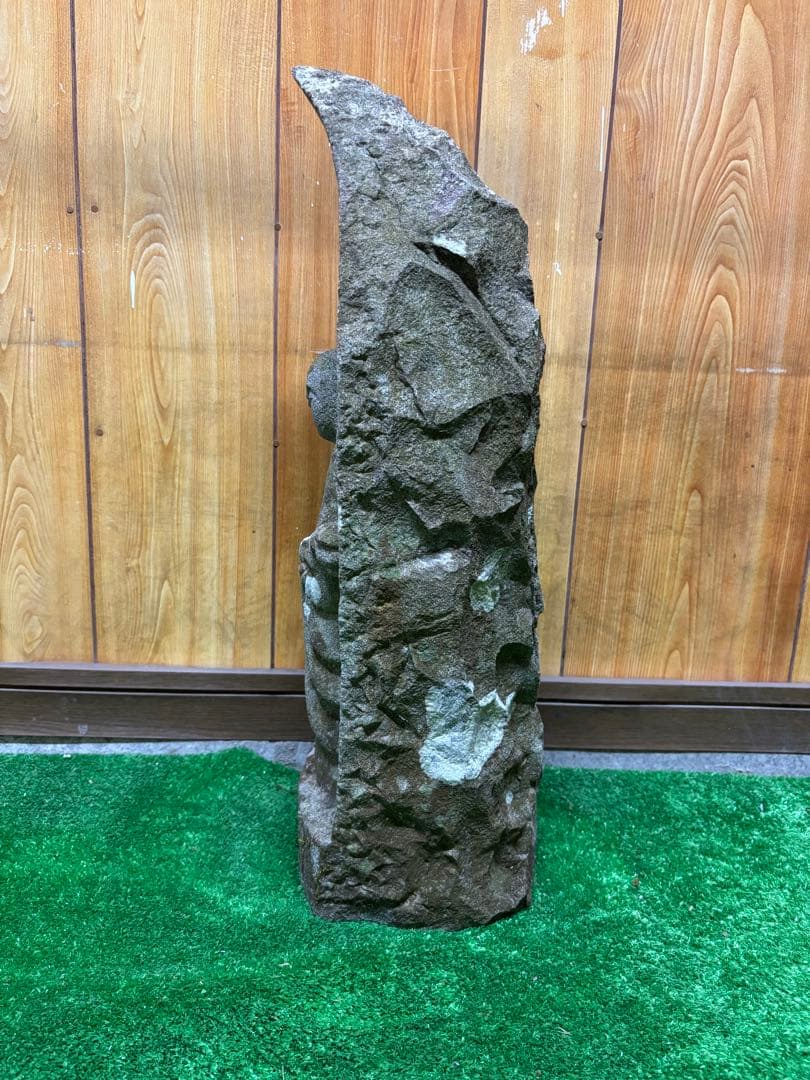 石仏、地蔵、仏像、ラスト一点です