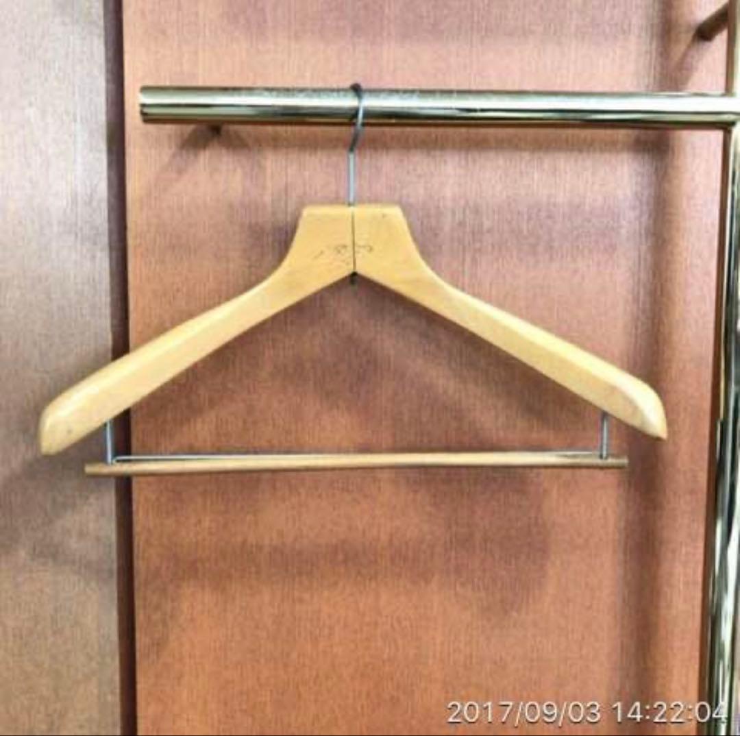 アンティークハンガー9本・木製・トーヨーハンガー・日本製・スーツ・昭和