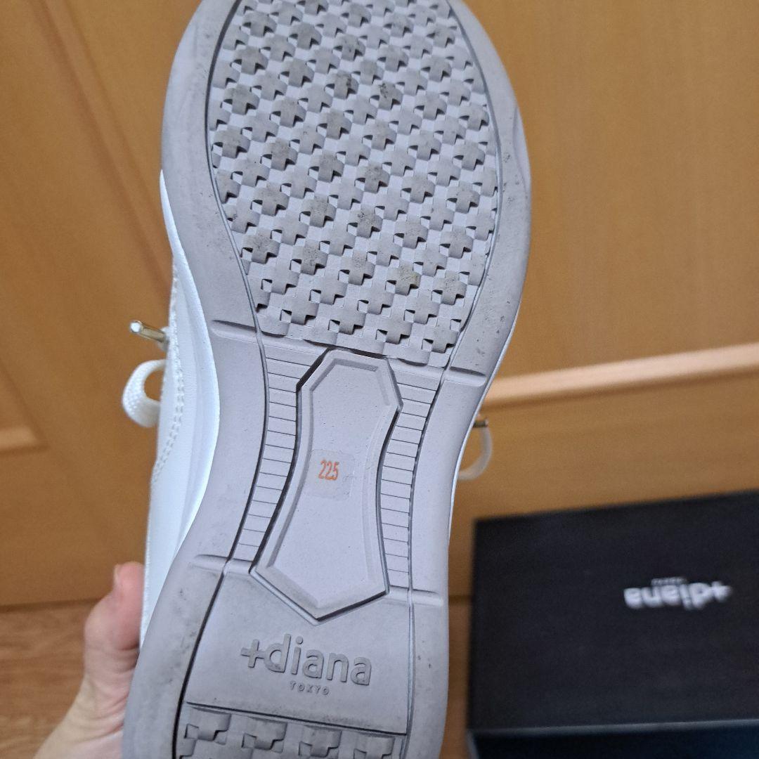 diana ホワイト スニーカー ウェッジソール