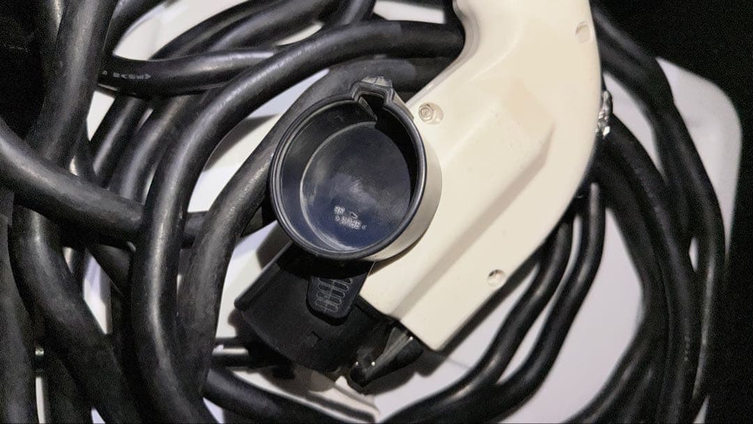 日産 充電ケーブル 3na1a