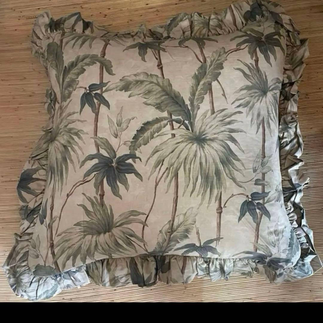 新品未使用✳︎ラルフローレンホーム✳︎フリル付✳︎南国柄✳︎65cm角✳︎クッションカバー